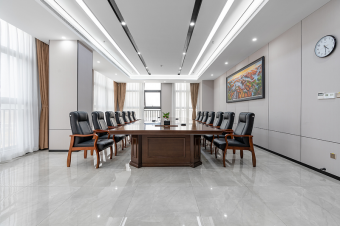 辦公室裝修中的“智能科技”應用：打造高效便